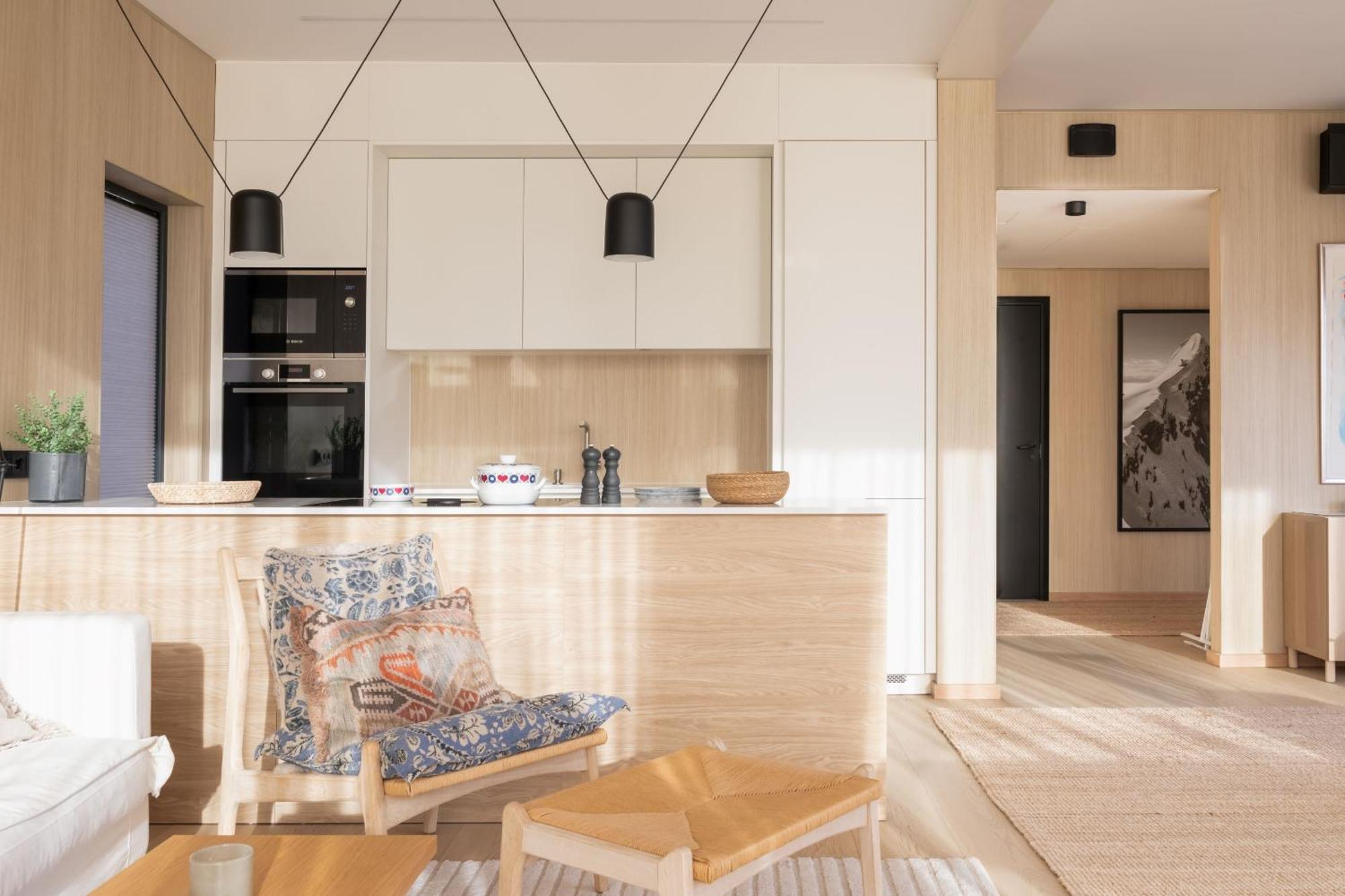 Luksushytte Med Jacuzzi, Summer&Winter Retreat Lyngværet エクステリア 写真